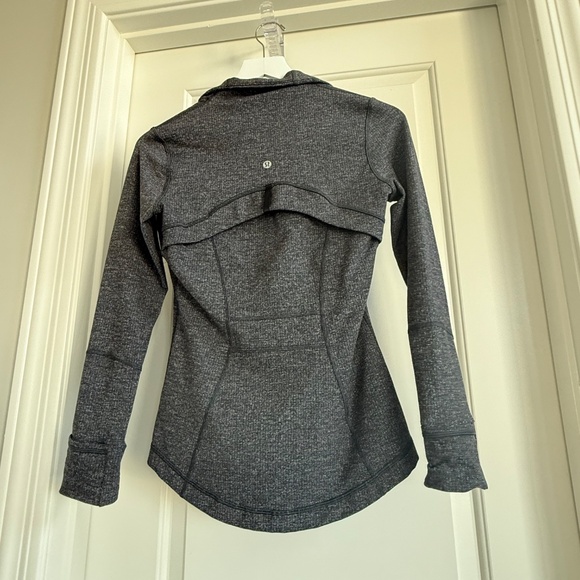 Lululemon Define Jacket Grey, Size 6 - Picture 2 of 3